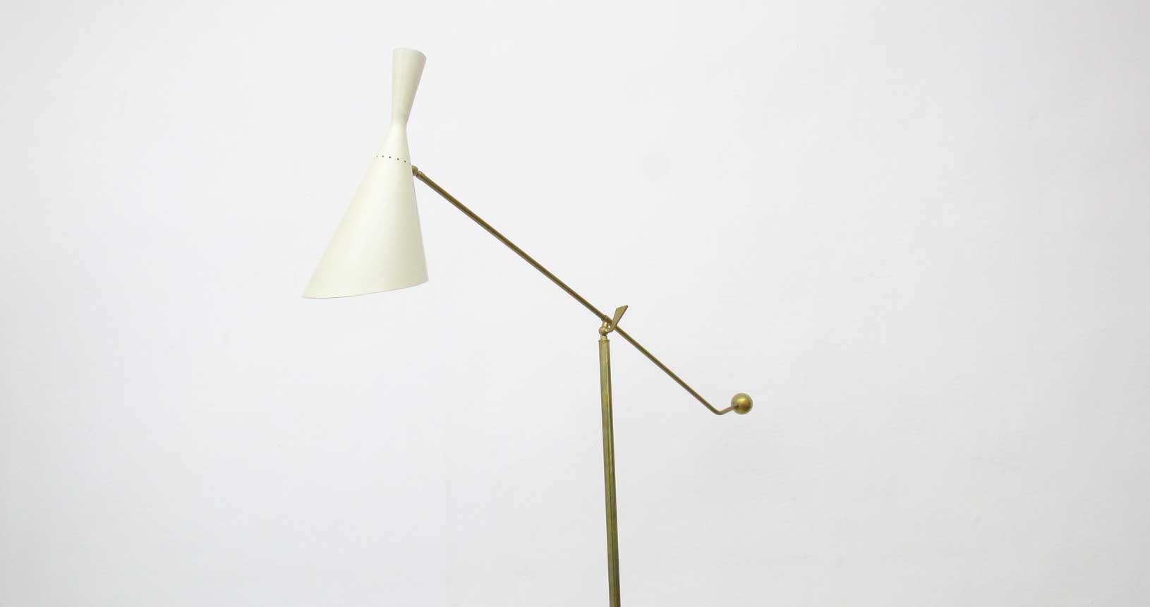 white floor lamp marble brass vintage design iconic design lighting